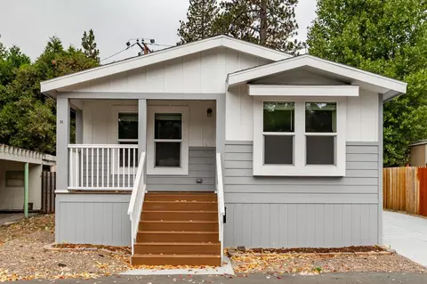 Exterior - 22899 Byron Rd #11, Crestline, CA 92325 photo 2 of 11