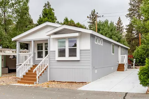 Exterior - 22899 Byron Rd #11, Crestline, CA 92325 photo 5 of 11