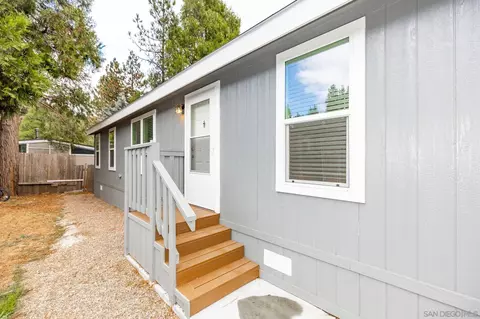 Exterior - 22899 Byron Rd #SPC 108, Crestline, CA 92325 photo 6 of 7