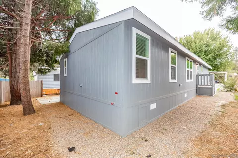 Exterior - 22899 Byron Rd #SPC 108, Crestline, CA 92325 photo 2 of 7