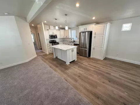 22899 Byron Rd #80, Crestline, CA 92325 photo 3
