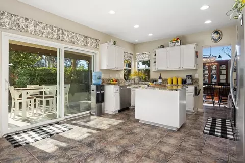 4801 Cardiff Bay Dr, Oceanside, CA 92057 photo 14