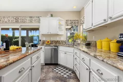 4801 Cardiff Bay Dr, Oceanside, CA 92057 photo 17