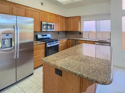 Kitchen - 2314 Sawgrass St, El Cajon, CA 92019 photo 2 of 2