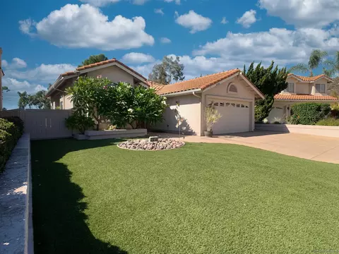 Exterior - 2314 Sawgrass St, El Cajon, CA 92019 photo 2 of 11