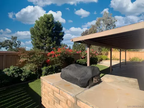 Exterior - 2314 Sawgrass St, El Cajon, CA 92019 photo 5 of 11