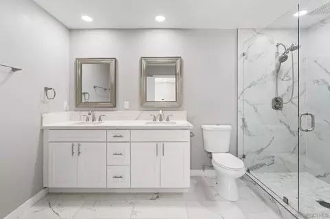 Bath - 10059 Estrella Dr, La Mesa, CA 91941 photo 6 of 7