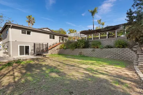 Exterior - 10059 Estrella Dr, La Mesa, CA 91941 photo 6 of 10