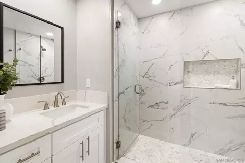Bath - 10059 Estrella Dr, La Mesa, CA 91941 photo 1 of 7