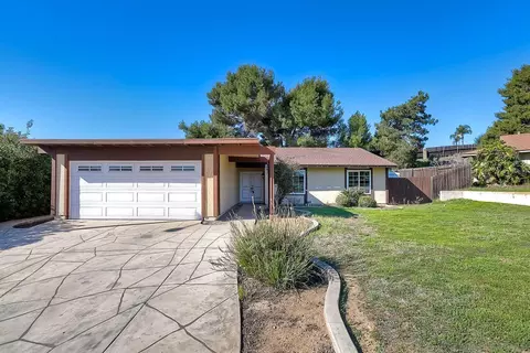 1413 Dawn Ct, San Marcos, CA 92069