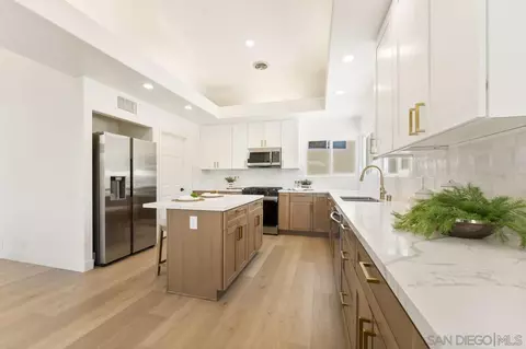 Kitchen - 2047 Via Del Torrie, Alpine, CA 91901 photo 3 of 4
