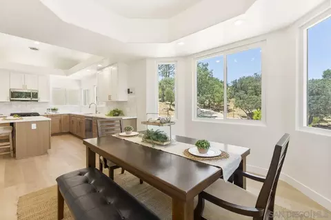 Dining - 2047 Via Del Torrie, Alpine, CA 91901 photo 4 of 4