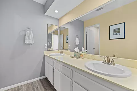 Bath - 9464 Telkaif St, Lakeside, CA 92040 photo 5 of 6