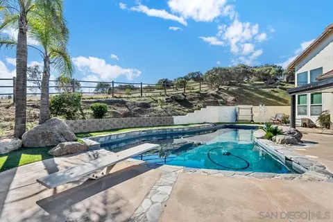 Exterior - 1198 Hanover Pl, Alpine, CA 91901 photo 7 of 11