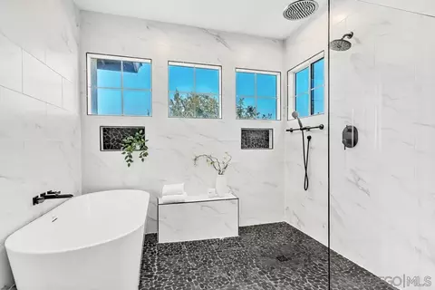 Bath - 1198 Hanover Pl, Alpine, CA 91901 photo 7 of 9