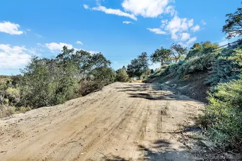 Exterior - 1198 Hanover Pl, Alpine, CA 91901 photo 11 of 11