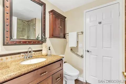 Bath - 1198 Hanover Pl, Alpine, CA 91901 photo 1 of 9