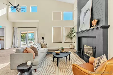 Living - 1198 Hanover Pl, Alpine, CA 91901 photo 3 of 8