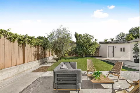 Exterior - 4948 Luna Dr, Oceanside, CA 92057 photo 5 of 7