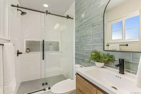 Bath - 4948 Luna Dr, Oceanside, CA 92057 photo 1 of 5