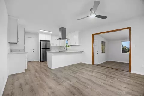 601 Corona Ct, Vista, CA 92081 photo 7