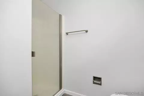 601 Corona Ct, Vista, CA 92081 photo 25