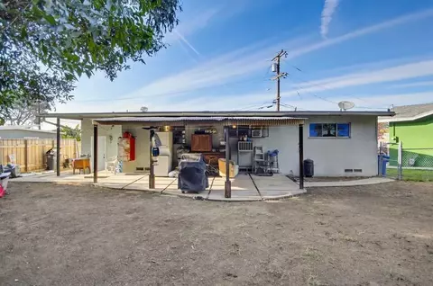 Exterior - 7365 Cornell Ave, La Mesa, CA 91942 photo 6 of 11