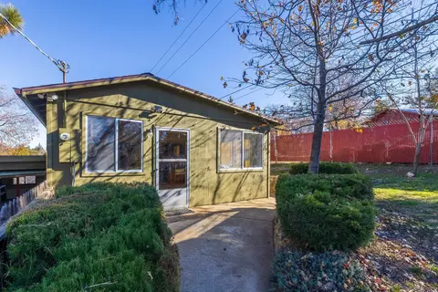 2327 Banner Dr, Julian, CA 92036