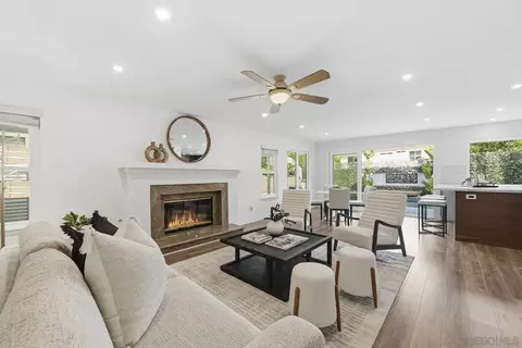 Living - 13366 Twin Circle Ct, Poway, CA 92064 photo 4 of 4
