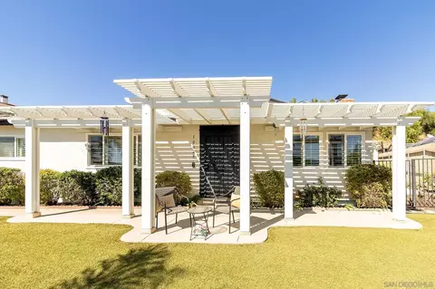10028 Resmar Pl, La Mesa, CA 91941 photo 2