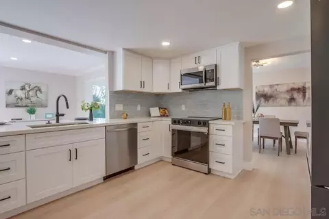 Kitchen - 3311 La Costa Ave, Carlsbad, CA 92009 photo 2 of 6