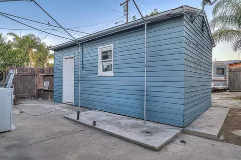 Exterior - 389 Chambers St, El Cajon, CA 92020 photo 5 of 6