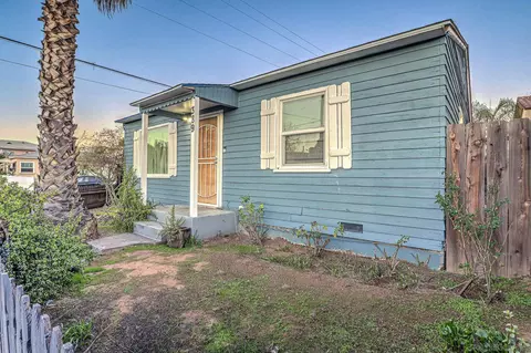 Exterior - 389 Chambers St, El Cajon, CA 92020 photo 2 of 6
