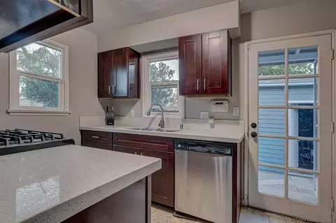 Kitchen - 389 Chambers St, El Cajon, CA 92020 photo 3 of 3