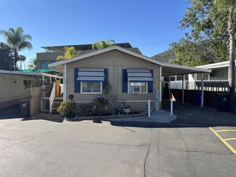 12044 Royal Rd #76, El Cajon, CA 92021