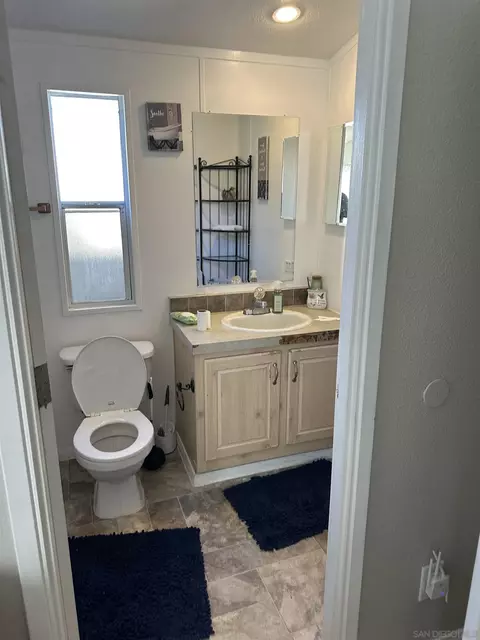 Bath - 12044 Royal Rd #76, El Cajon, CA 92021 photo 6 of 6