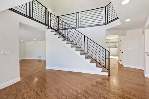 Entry Way - 9945 Alto Dr, La Mesa, CA 91941 photo 2 of 4