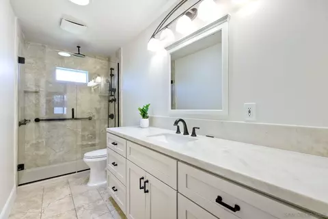 Bath - 9945 Alto Dr, La Mesa, CA 91941 photo 2 of 4