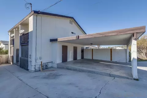 Exterior - 948 Gillespie Dr, Spring Valley, CA 91977 photo 2 of 4