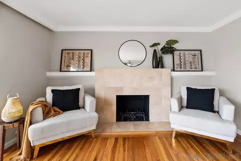 4258 Summit Dr, La Mesa, CA 91941