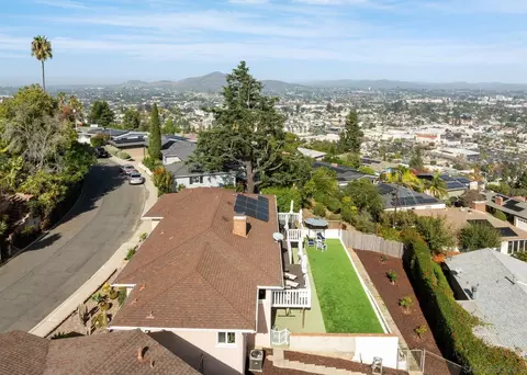 View/Area - 4258 Summit Dr, La Mesa, CA 91941 photo 4 of 5