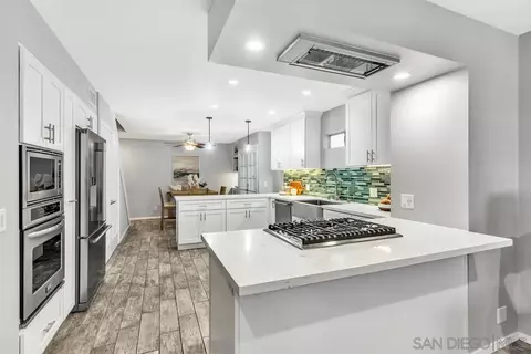 Kitchen - 465 Orange Ave, Coronado, CA 92118 photo 1 of 3