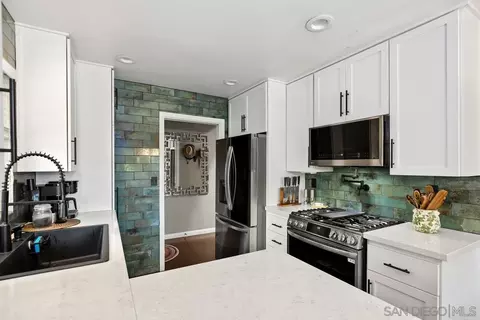 1550 Cactusridge St, San Diego, CA 92105