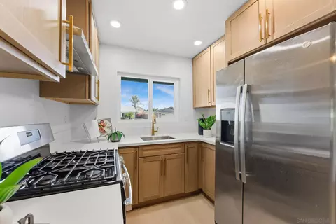 10134 Woodrose, Santee, CA 92071 photo 14