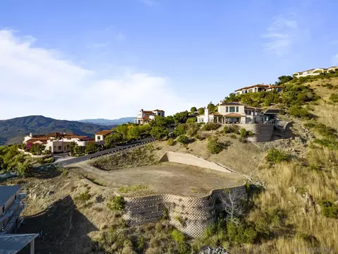camino de arriba, Rancho Santa Fe, CA 92067
