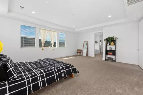 Bedroom - 35732 Garrano Ln, Fallbrook, CA 92028 photo 5 of 6