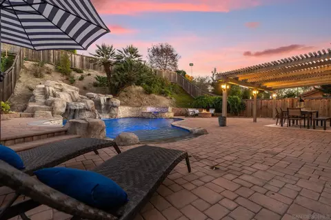 Exterior - 3576 Normandy Cir, Oceanside, CA 92056 photo 5 of 9
