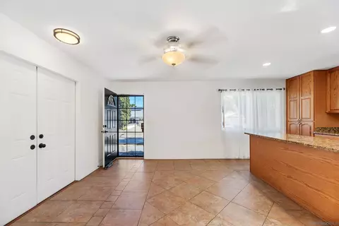 628 Paraiso Ave, Spring Valley, CA 91977 photo 3