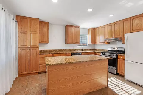628 Paraiso Ave, Spring Valley, CA 91977 photo 9