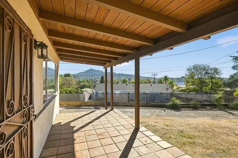 Exterior - 612 Momar Ln, Escondido, CA 92027 photo 4 of 11